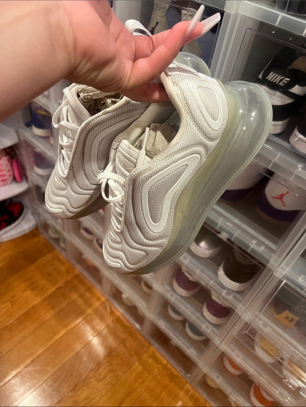Nike Kids White Mesh Sneakers with Clear Air Sole